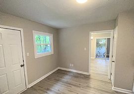 2263 Norwood Dr Nw, Huntsville, Al 35810 in Huntsville, AL (Photo 7 of 12)