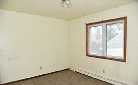 519 Iditarod Ave, Fairbanks, Ak 99701  House For Rent in Fairbanks, AK (Photo 2 of 7)