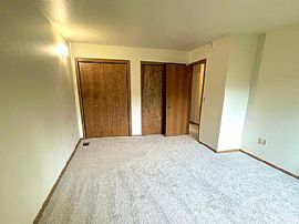 19708 Big Diomede Cir, Eagle River, Ak 99577  House For Rent in Eagle River, AK (Photo 9 of 12)