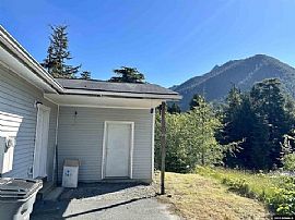 104 Rudolph Walton Cir, Sitka, Ak 99835  Perfect House For Rent in Sitka, AK (Photo 4 of 12)