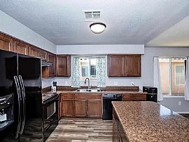 3648 S Desert Oasis Dr, Yuma, Az 85365  Comfortable House in Yuma, AZ (Photo 5 of 10)