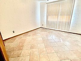 11408 N 109th Ave, Sun City, Az 85351  Comfortable House Rent in Sun City, AZ (Photo 7 of 10)