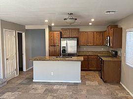11587 W Longley Ln, Youngtown, Az 85363 Available For Rent in Youngtown, AZ (Photo 3 of 12)