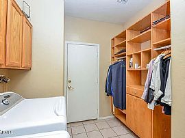 22235 N 51st St, Phoenix, Az 85054 in Phoenix, AZ (Photo 10 of 12)