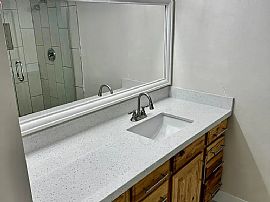 1251 E Maryland Ave, Unit A, Phoenix, Az 85014 in Phoenix, AZ (Photo 10 of 12)