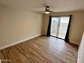 1251 E Maryland Ave, Unit A, Phoenix, Az 85014 in Phoenix, AZ (Photo 4 of 12)