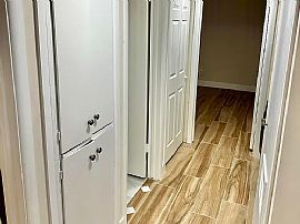 1251 E Maryland Ave, Unit A, Phoenix, Az 85014 in Phoenix, AZ (Photo 9 of 12)