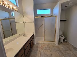 19200 N 116th Ln, Surprise, Az 85378 in Surprise, AZ (Photo 10 of 12)