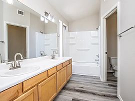 8544 W Eva St, Peoria, Az 85345 in Peoria, AZ (Photo 11 of 12)