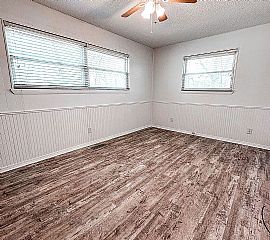 4 Wing Ln, Bella Vista, Ar 7271 in Bella Vista, AR (Photo 5 of 10)