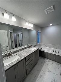 350 S Emerald Woods Run, Farmington, Ar 72730  Peaceful House in Farmington, AR (Photo 5 of 12)