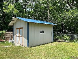 304 Pritchard St, Berryville, Ar 72616  Peaceful House For Rent in Berryville, AR (Photo 3 of 9)