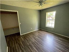 304 Pritchard St, Berryville, Ar 72616  Peaceful House For Rent in Berryville, AR (Photo 5 of 9)