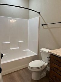 10859 Danny Bryan Rd Unit 2, Prairie Grove, Ar 72753  For Rent in Prairie Grove, AR (Photo 7 of 10)