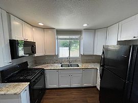 1120 Florence St, Imperial Beach, Ca 91932  House For Rent in Imperial Beach, CA (Photo 4 of 10)