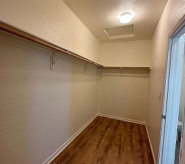 4320 W Lark Ave, Visalia, Ca 93291  Lovely House For Rent in Visalia, CA (Photo 3 of 12)