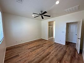 4320 W Lark Ave, Visalia, Ca 93291  Lovely House For Rent in Visalia, CA (Photo 7 of 12)