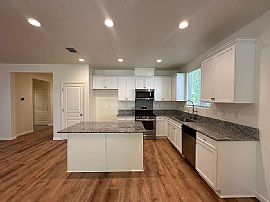 4320 W Lark Ave, Visalia, Ca 93291  Lovely House For Rent in Visalia, CA (Photo 9 of 12)