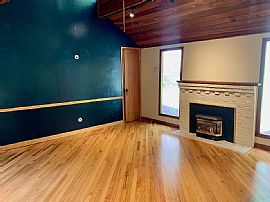 15080 Canyon 6 Rd, Guerneville, Ca 95446 For Rent in Guerneville, CA (Photo 3 of 8)