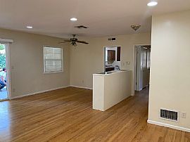 19945 Hatton St, Winnetka, Ca 91306 Available For Rent in Winnetka, CA (Photo 4 of 10)