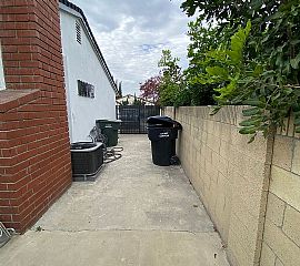 13408 Rose St, Cerritos, Ca 90703  Stunning House For Rent in Cerritos, CA (Photo 3 of 12)