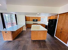 1291 Pyramid Cir, South Lake Tahoe, Ca 96150  Home Sweet Home in South Lake Tahoe, CA (Photo 4 of 10)