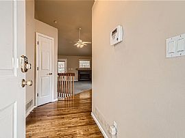 925 W 96th Ave, Thornton, Co 80260  Lovely House For Rent in Thornton, CO (Photo 3 of 8)