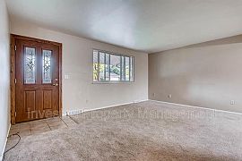 7626 S Ingalls St, Littleton, Co 80128  House For Rent in Littleton, CO (Photo 5 of 10)
