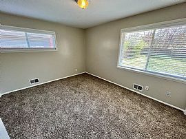 2130 E Floyd Ave, Englewood, Co 80113 Lovely 3 Bed House Rent in Englewood, CO (Photo 12 of 12)