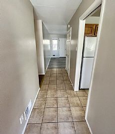 2130 E Floyd Ave, Englewood, Co 80113 Lovely 3 Bed House Rent in Englewood, CO (Photo 5 of 12)