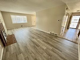 2130 E Floyd Ave, Englewood, Co 80113 Lovely 3 Bed House Rent in Englewood, CO (Photo 9 of 12)