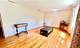 109 Quarry Brook Dr, South Windsor, Ct 06074  Lovely House Rent in South Windsor, CT (Photo 4 of 11)