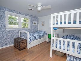 40 Nehantic Trl, Old Saybrook, Ct 06475  Beautifully Furnished  in Old Saybrook, CT (Photo 9 of 10)