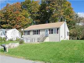 134 Santa Maria Dr, Torrington, Ct 06790  Lovely House For Rent in Torrington, CT (Photo 2 of 12)