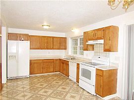 134 Santa Maria Dr, Torrington, Ct 06790  Lovely House For Rent in Torrington, CT (Photo 5 of 12)