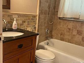 124 Mountain View Rd, Southington, Ct 06489   Unique House Rent in Southington, CT (Photo 10 of 12)