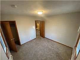 19 Pequot Ave, Enfield, Ct 06082 in Enfield, CT (Photo 10 of 10)