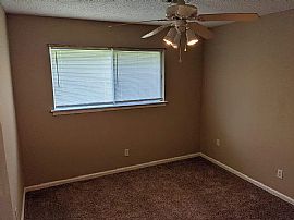 112 Ivey Ct, Prattville, Al 36066 in Prattville, AL (Photo 5 of 12)