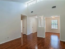 1061 Valley View Ct, Mobile, Al 36695 in Mobile, AL (Photo 2 of 11)