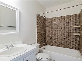 1061 Valley View Ct, Mobile, Al 36695 in Mobile, AL (Photo 8 of 11)