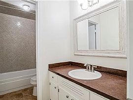 1061 Valley View Ct, Mobile, Al 36695 in Mobile, AL (Photo 9 of 11)