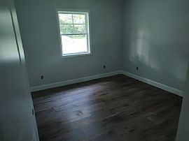 5424 6th St, Gadsden, Al 35903 in Gadsden, AL (Photo 4 of 9)