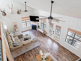 27203 Park Dr, Orange Beach, Al 36561 in Orange Beach, AL (Photo 7 of 12)