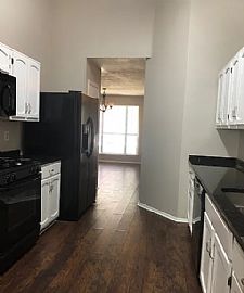 814 Arbor Hill Dr, Stone Mountain, Ga 30088  House For Rent in Stone Mountain, GA (Photo 3 of 11)