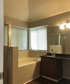 814 Arbor Hill Dr, Stone Mountain, Ga 30088  House For Rent in Stone Mountain, GA (Photo 7 of 11)