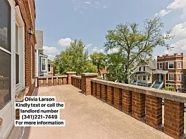 3 Bedrooms Apartments  in Chicago, IL (Photo 3 of 5)