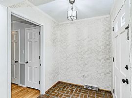 300 Long Forest Cir, Anderson, Sc 29625 For Rent in Anderson, SC (Photo 4 of 12)