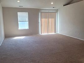 410 Bridgeport Ave, Caldwell, Id 83605  Adorable House For Rent in Caldwell, ID (Photo 3 of 11)