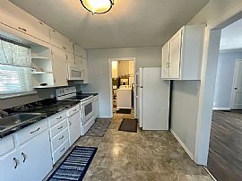 1009 S Center St, Terre Haute, in 47807  Available House Rent in Terre Haute, IN (Photo 6 of 10)