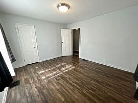 1009 S Center St, Terre Haute, in 47807  Available House Rent in Terre Haute, IN (Photo 8 of 10)